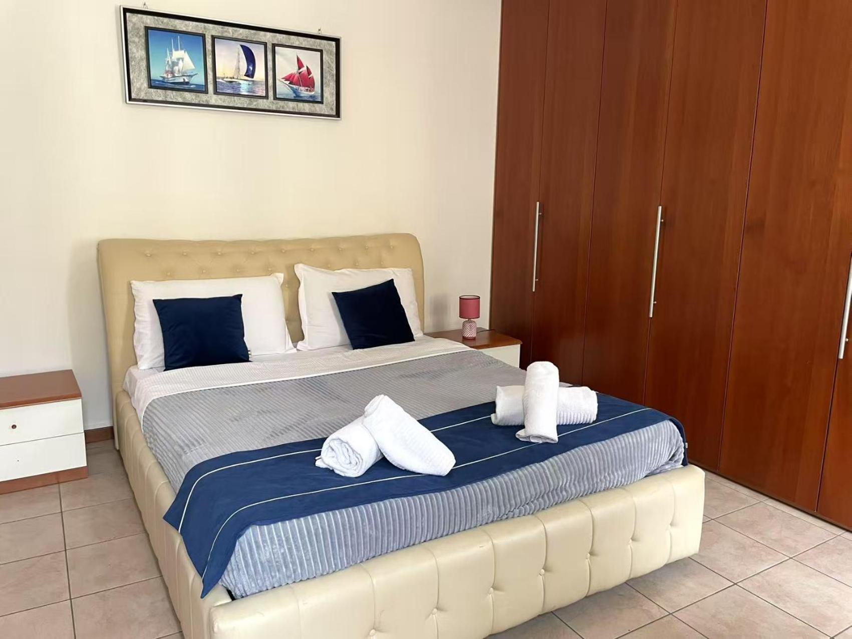 Flat Blue Apartment Верона Екстериор снимка