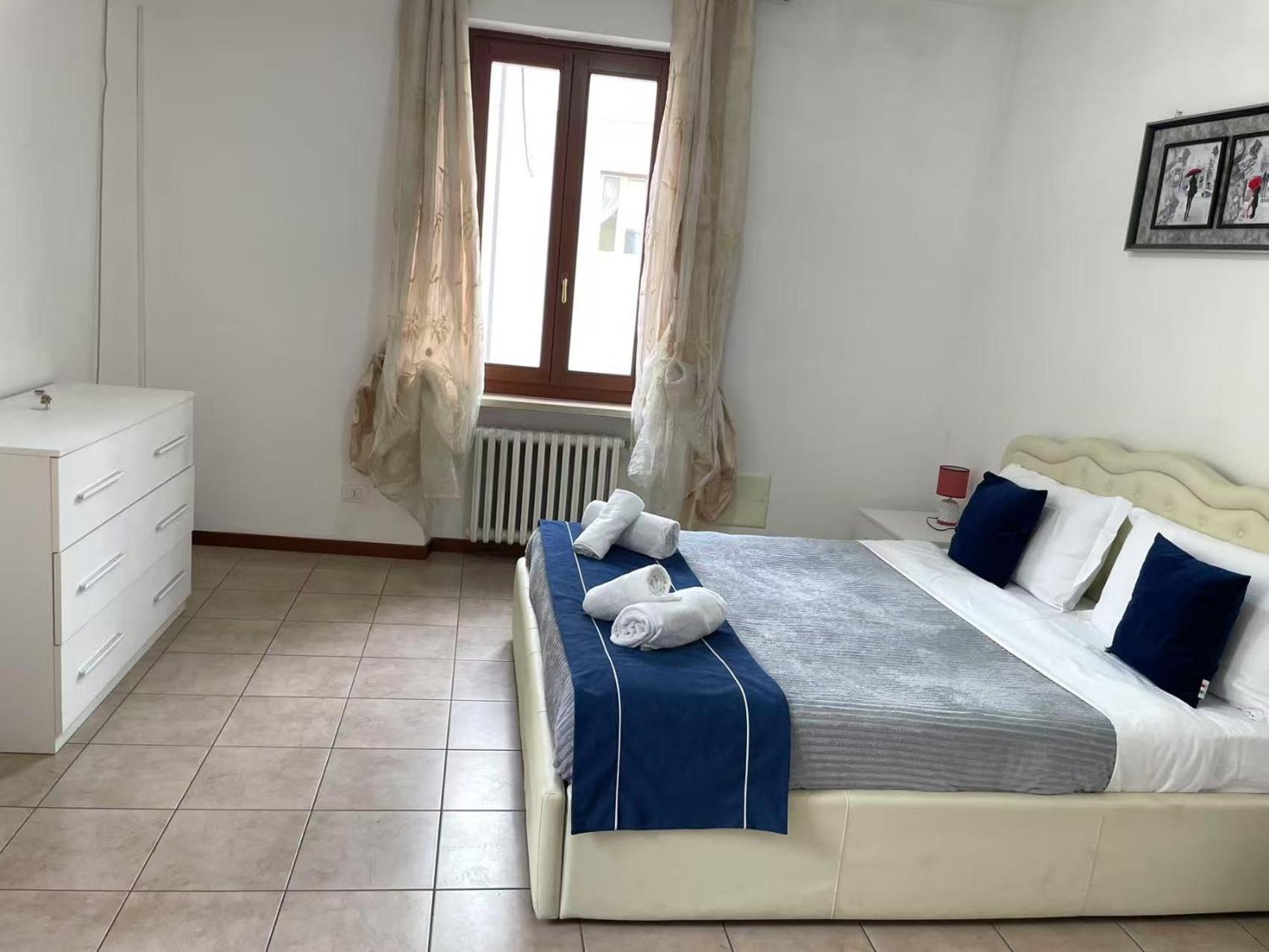 Flat Blue Apartment Верона Екстериор снимка